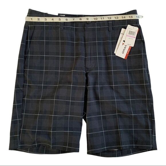 Men's Grand Slam MotionFlow 360 Plaid Golf Shorts! - Picture 3 of 8